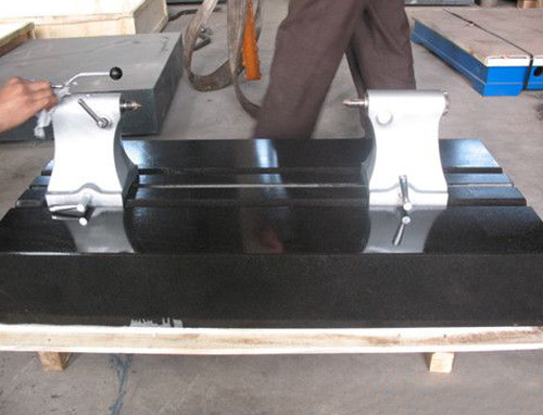 巖石表座測量儀